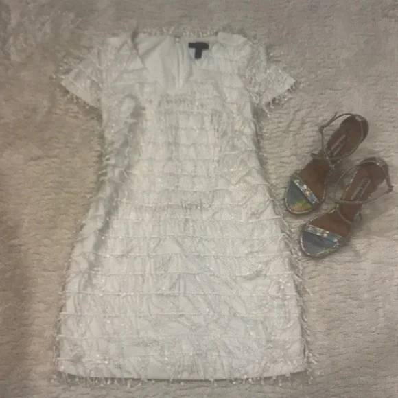 Beautiful white sequin Aidan mattox dress - Picture 1 of 3